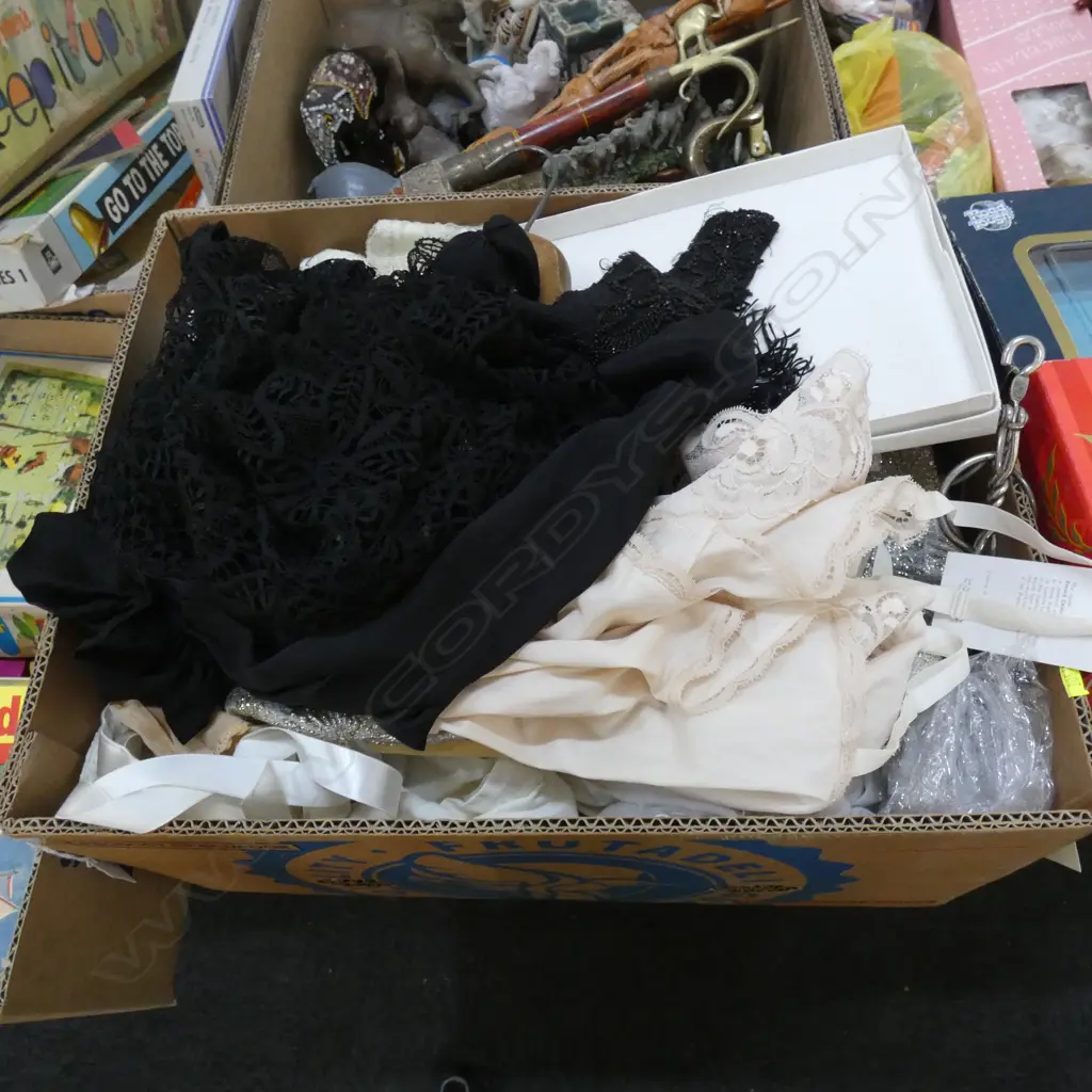 BOX LOT ASST. VINTAGE FASHION; NORMAN HARTNELL ETC Image 1++