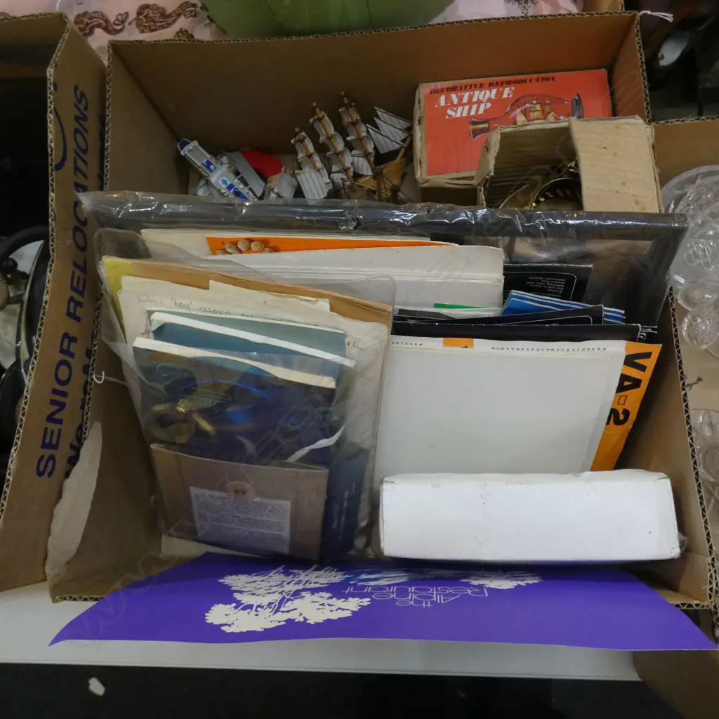 BOX LOT SHIPPING INTEREST Image 1++