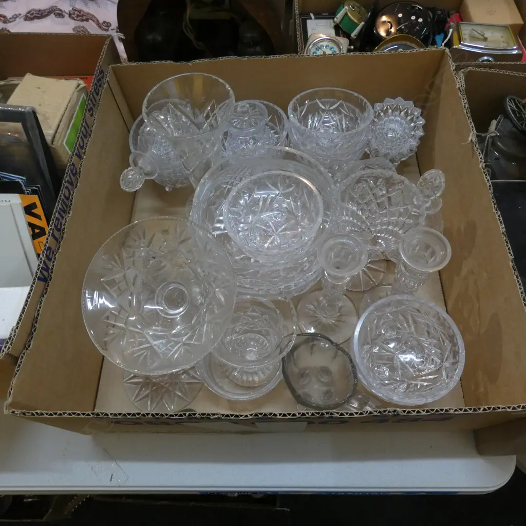 BOX LOT ASST. CRYSTAL Image 1++