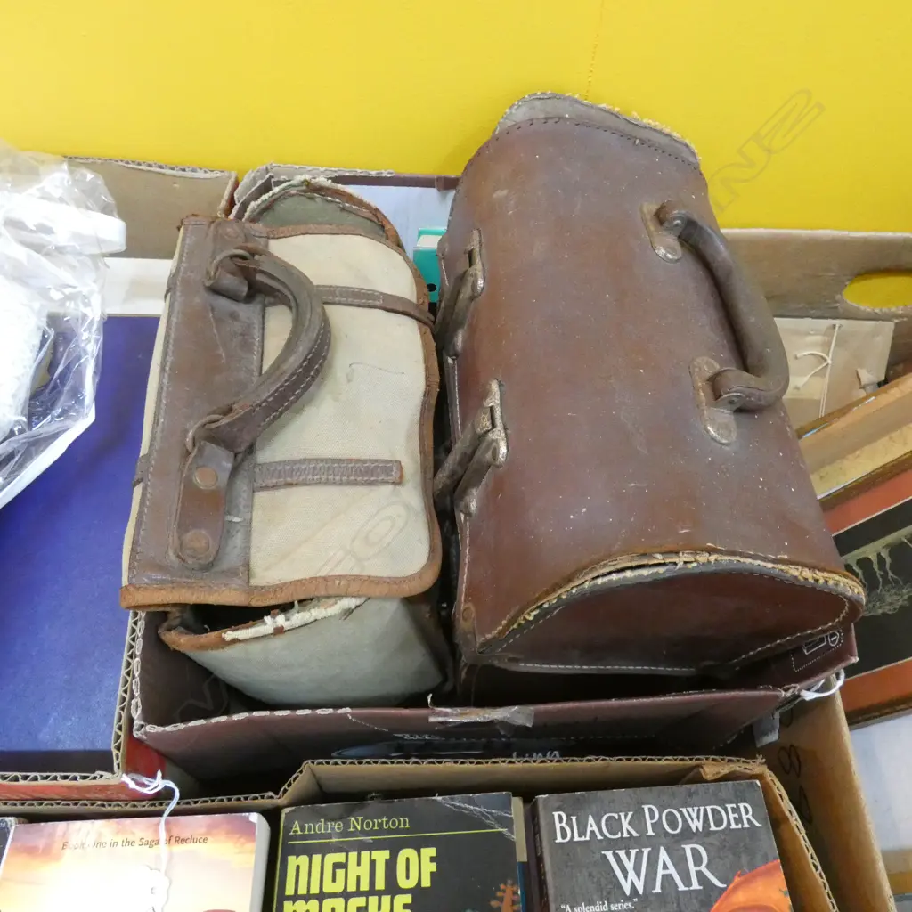 BOX LOT 2 LAWN BOWLS SETS Image 1++