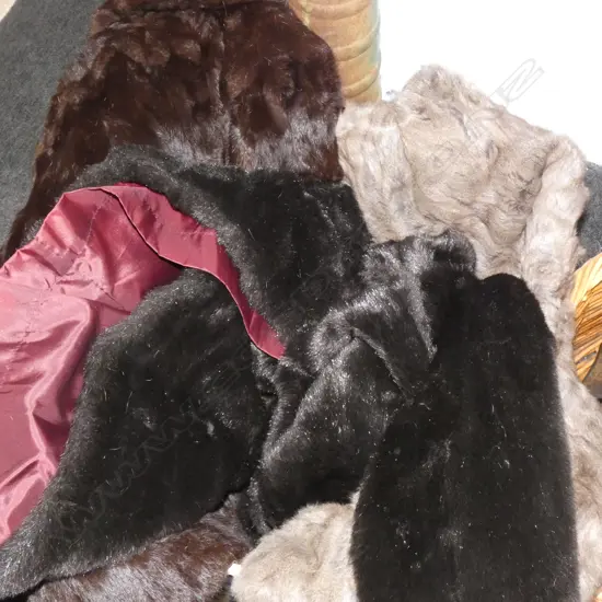 BOX OF VINTAGE FUR & FAUX FUR COATS