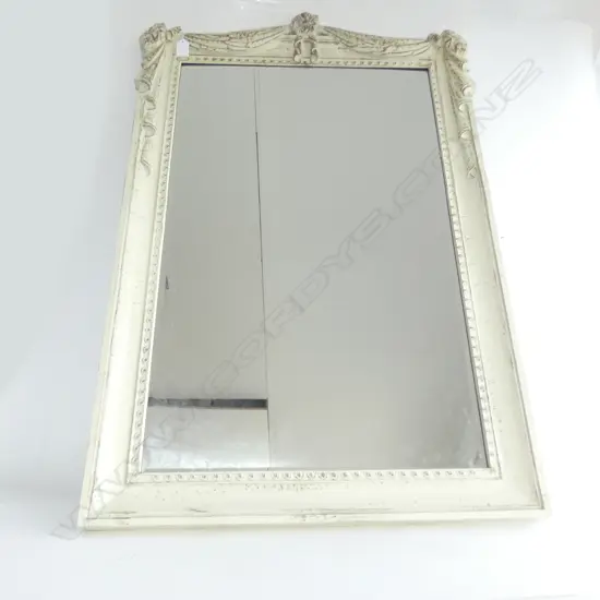 VINTAGE STYLE BEVELLED MIRROR w. SWAGGED TOP 950x640mm