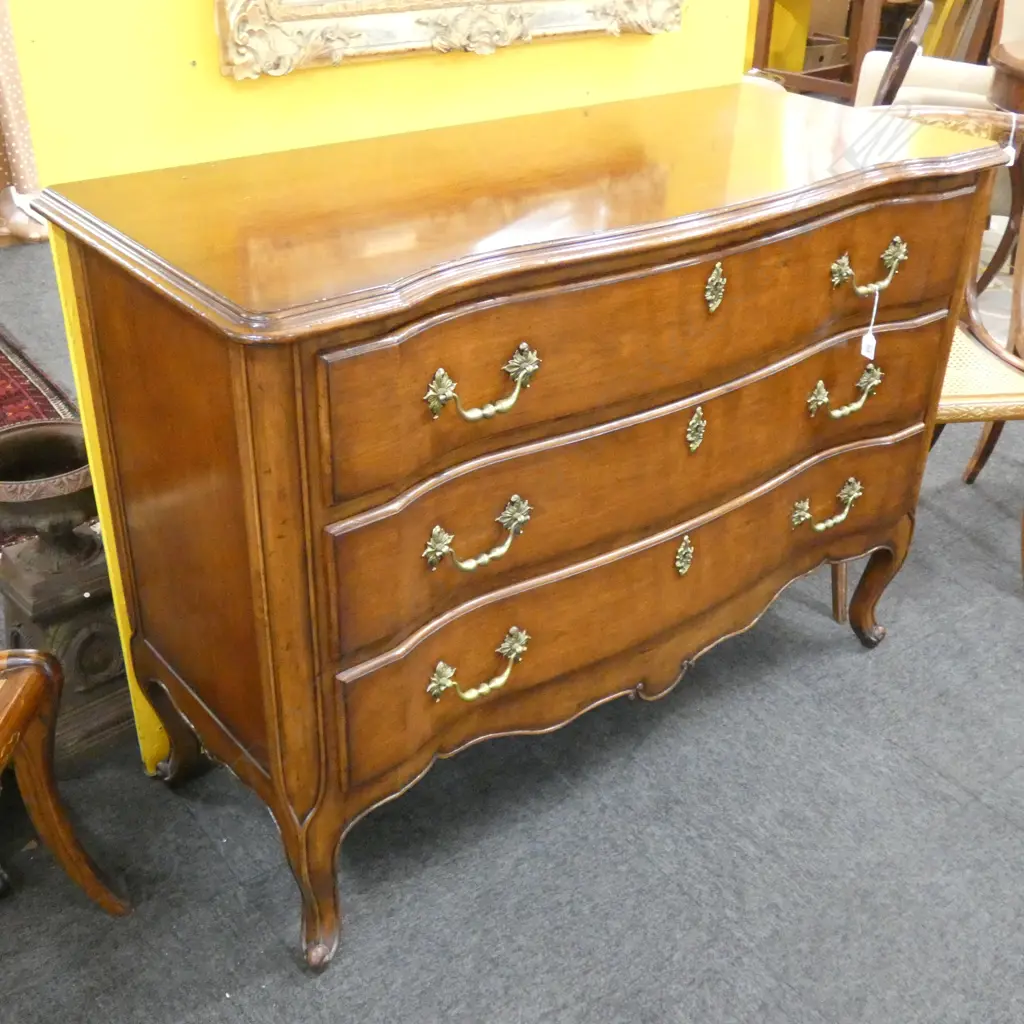 RALPH LAUREN FRENCH ANTIQUE STYLE COMMODE... Image 1++