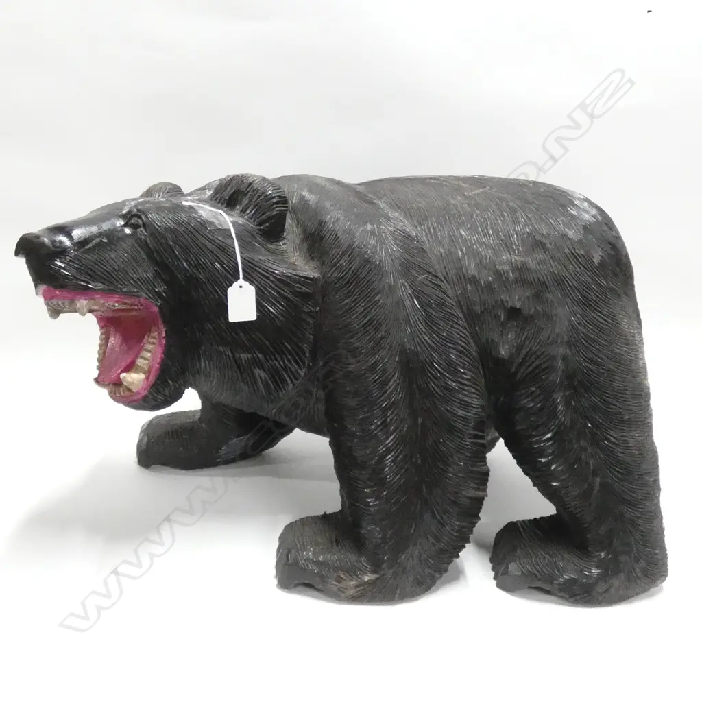 BIG CARVED WOODEN BROWN BEAR - H. 360 L. 670MM Image 1++