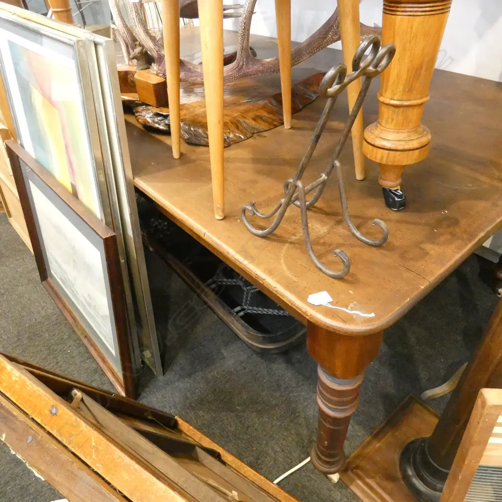 LG COLONIAL KAURI DINING TABLE 2 PLANK ON CASTORS 1190 X 2220MM Image 1++