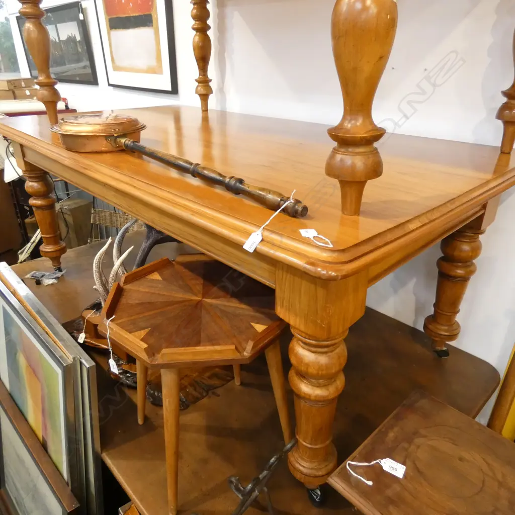 COLONIAL STYLE RIMU DINING TABLE 1950x1020mm Image 1++