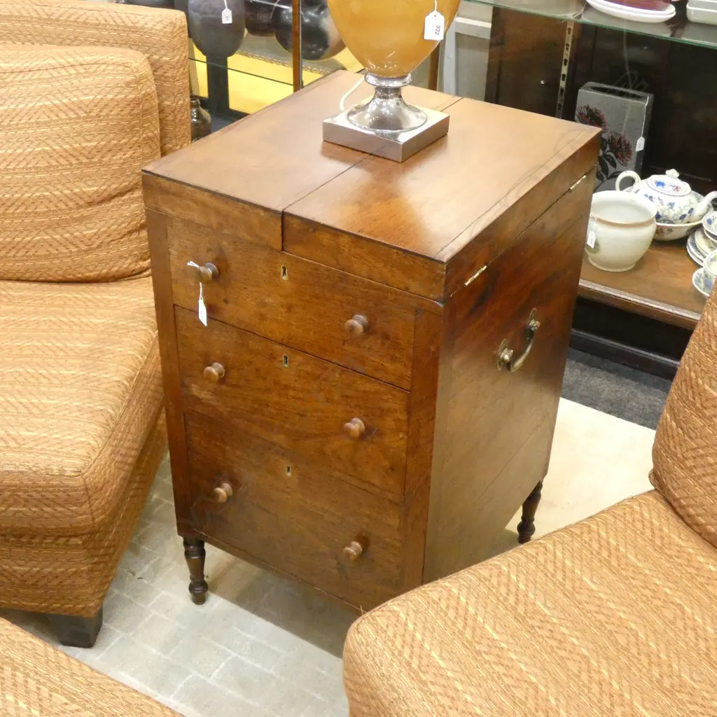 GEORGIAN GENTLEMANS WASH STAND Image 1++