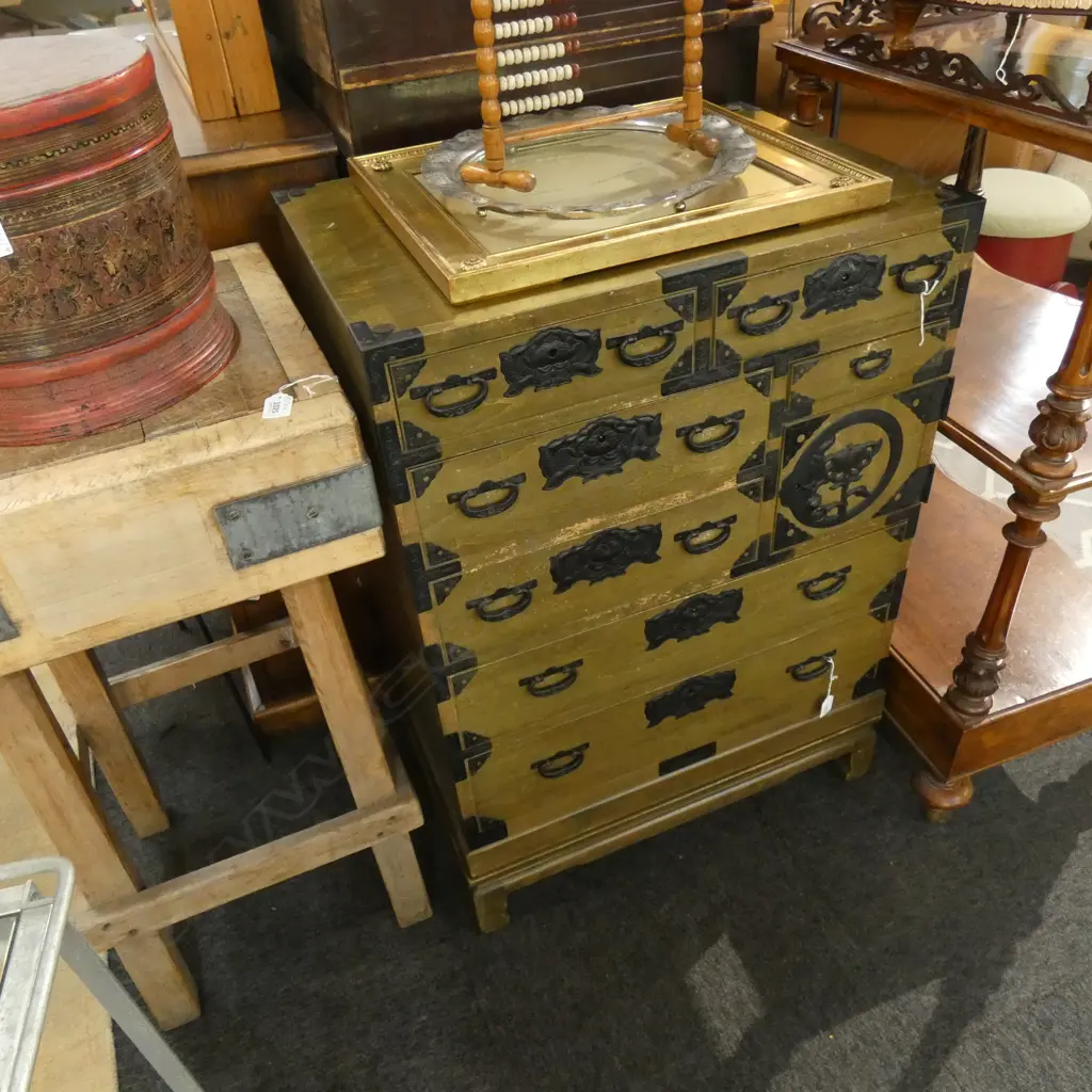 VINTAGE JAPANESE TANSU CHEST... Image 1++
