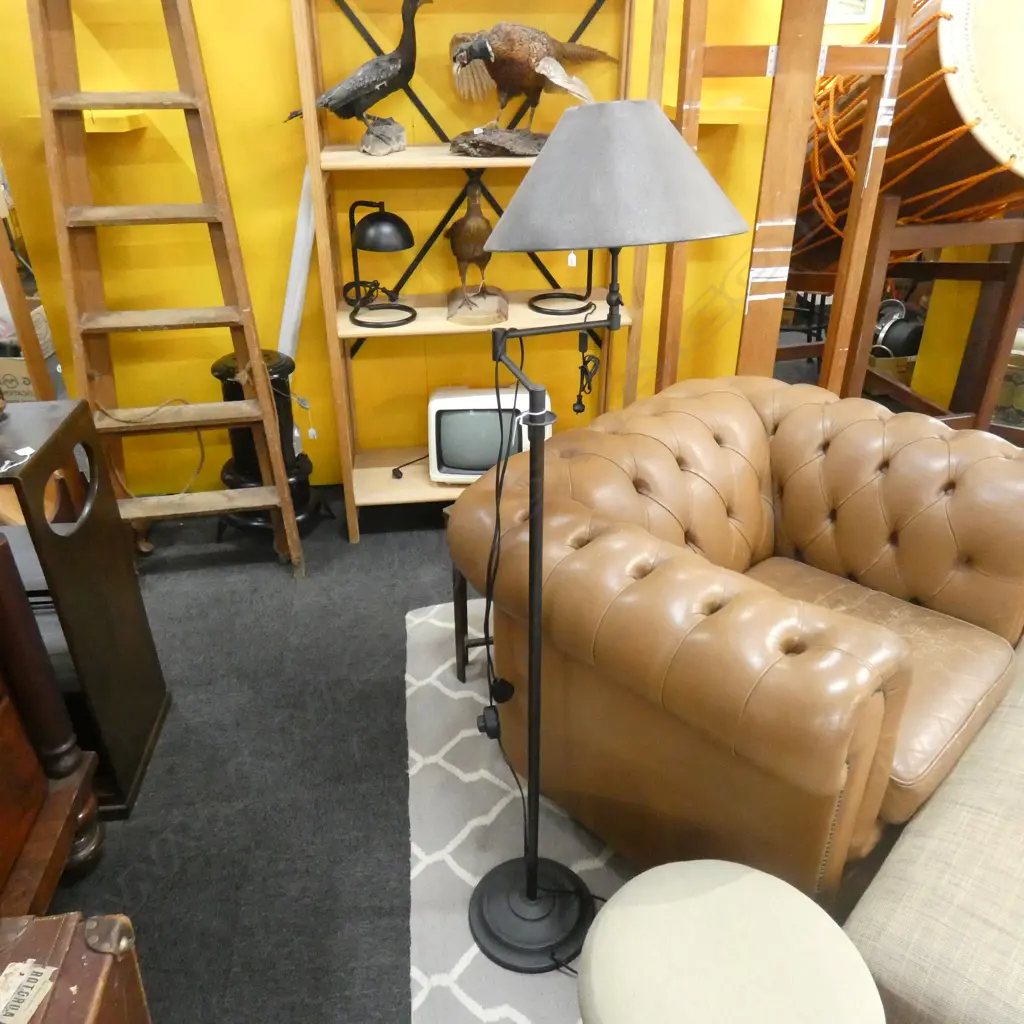 BLACK METAL SWING ARM LAMP H.1350mm Image 1++