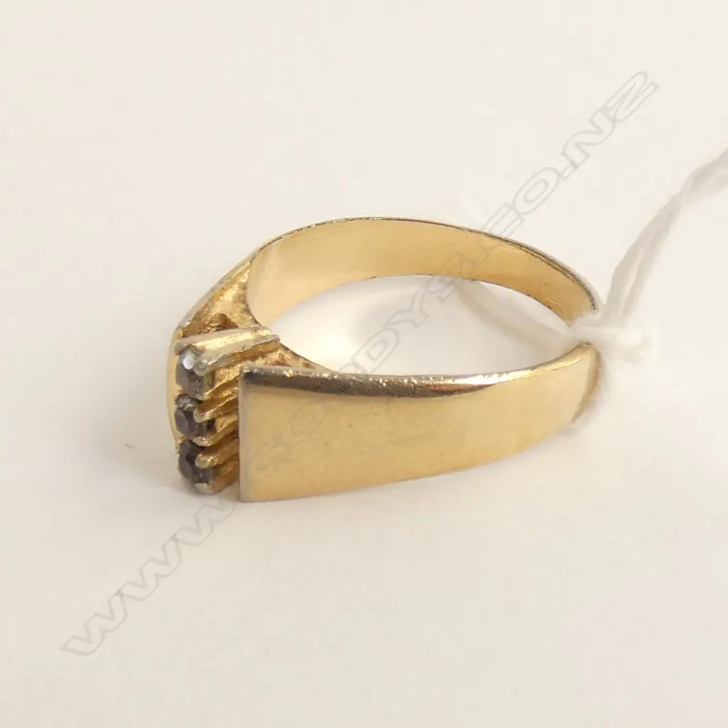 GOLD PLATED PASTE STONE SET RING Image 1++