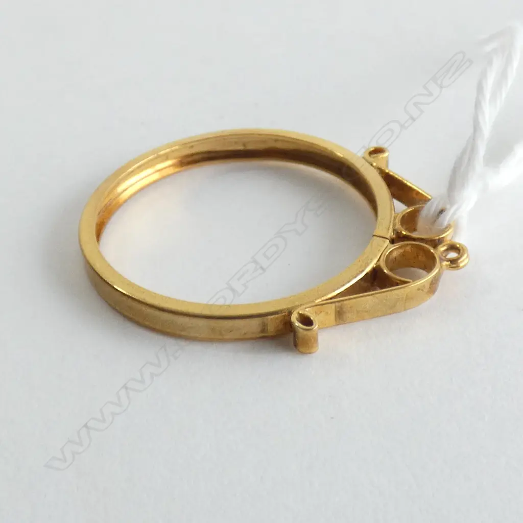 9CT GOLD SOVEREIGN HOLDER 1.66gm Image 1++