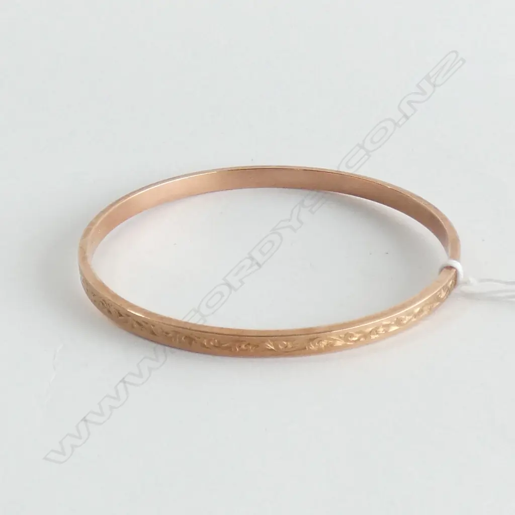 9CT ROSE GOLD BANGLE CHESTER 1925 8gm Image 1++