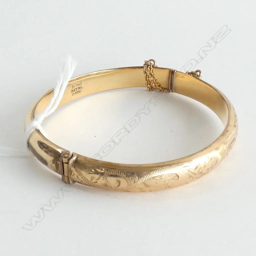 9CT  LINED ON METAL CORE  HINGED BANGLE Image 1++