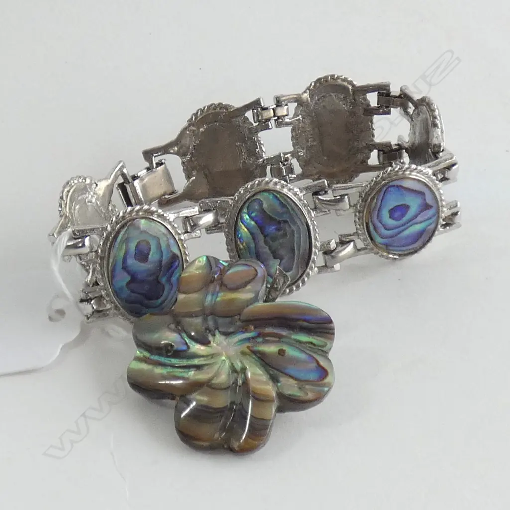 NZ PAUA SHELL JEWELLERY; BROOCH W STG SILVER BACK & SILVER PLATE BRACELET  Image 1++
