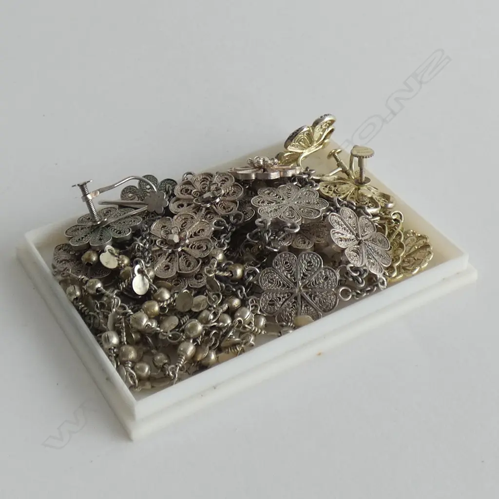 SILVER FILIGREE NECKLACES & EARRINGS  Image 1++