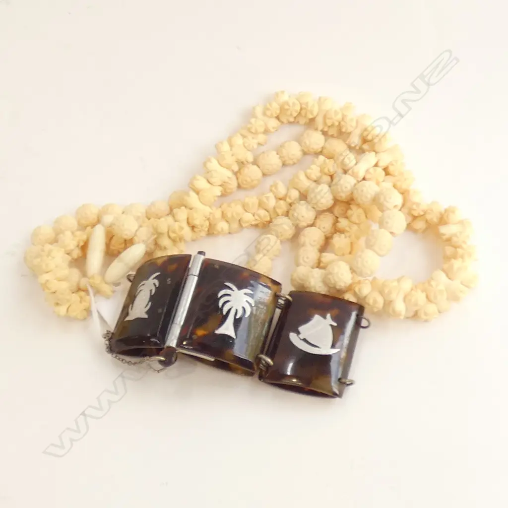 PR BONE CARVED NECKLACES & FAUX TORTOISESHELL BRACELET  Image 1++