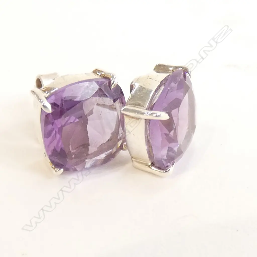 AMETHYST & SILVER EARRINGS  Image 1++