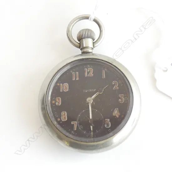 MILITARY POCKET WATCH w. BLACK DIAL, LUMINOUS NUMERALS, BROAD ARROW MARK 