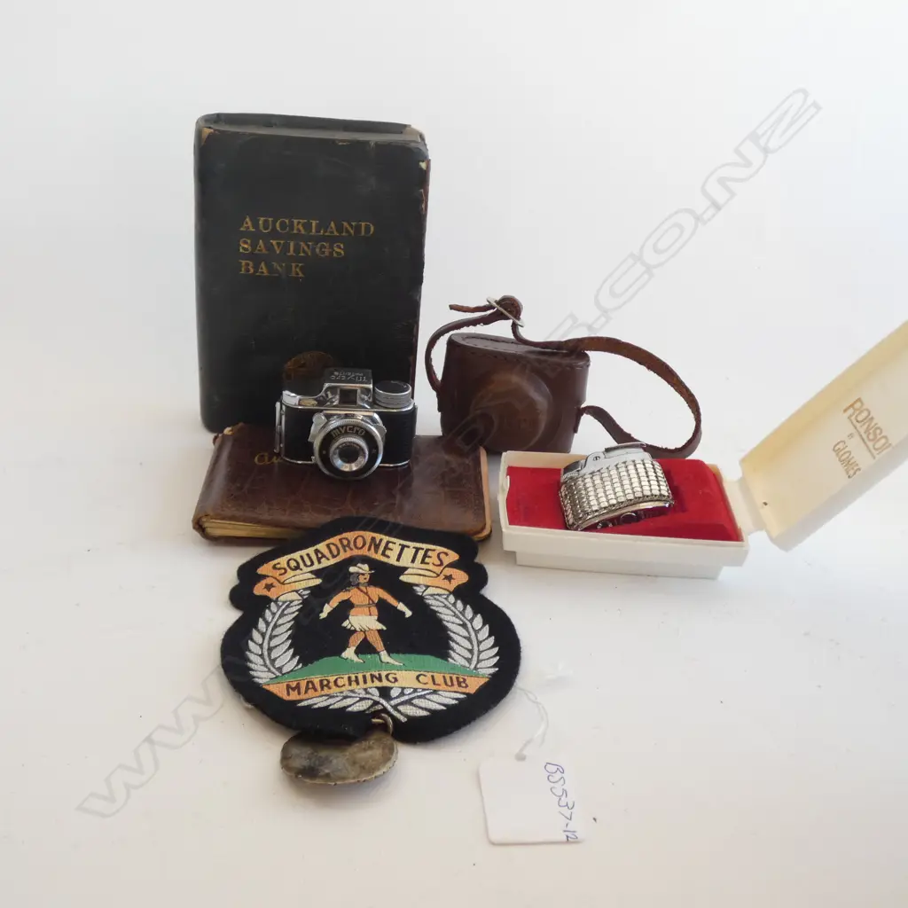 MEDAL /CAMERA/LIGHTER ETC Image 1++