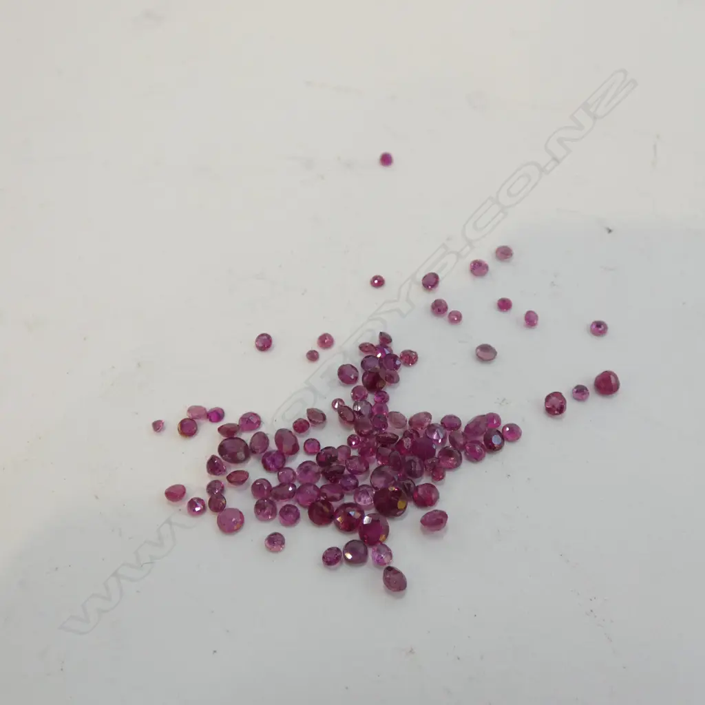 10CT ROUND RUBIES Image 1++