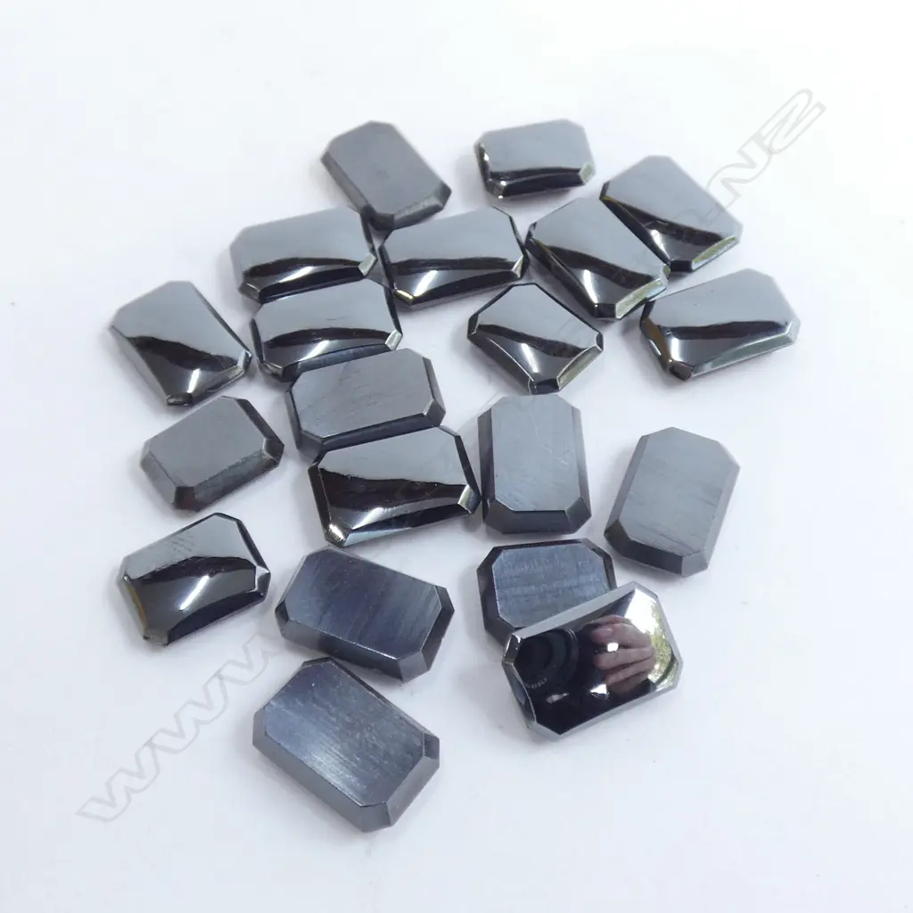 BOX VINTAGE HEMATITE  Image 1++
