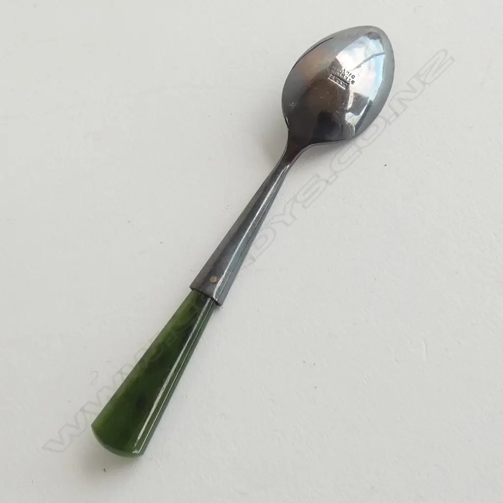 BOXED SET 6 STG SILVER & GREENSTONE COFFEE SPOONS  Image 1++