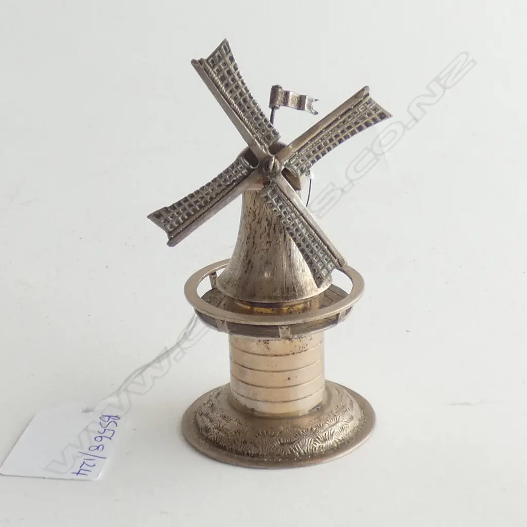 DUTCH SILVER WINDMILL 65.9 GRAMS Image 1++