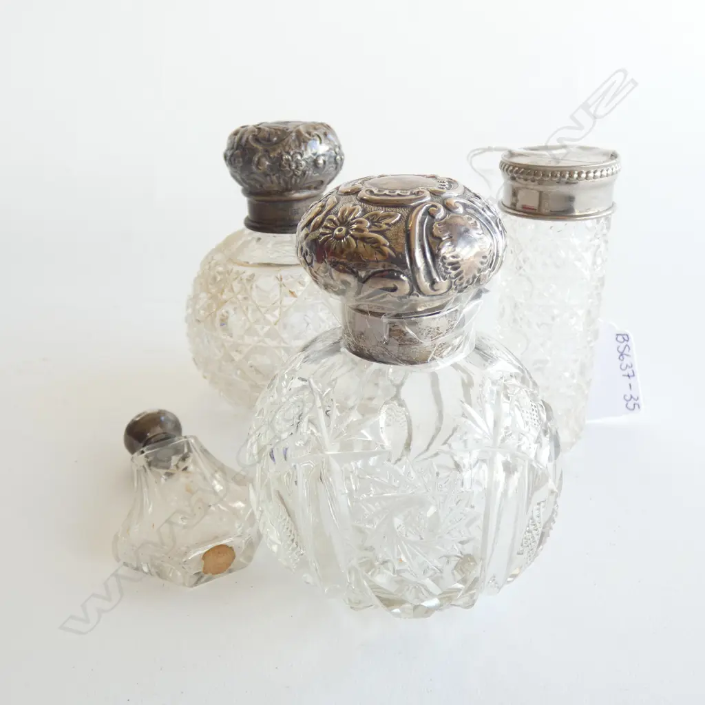 3 STG SILVER TOPPED SCENT BOTTLES & DRESSING TABLE JAR (1 LID A/F) Image 1++