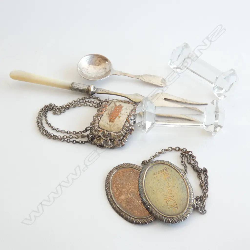 BAG ASST OLD SILVER PLATE DECANTER TAGS / TEA CADDY SPOON/GLASS KNIFE RESTS ETC. Image 1++