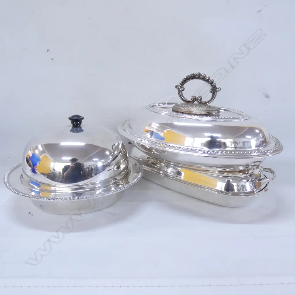 3 PCS LIDDED SILVER PLATE SERVING DISHES; ROUND / OVAL & RECTANGULAR - LARGEST L 285MM Image 1++