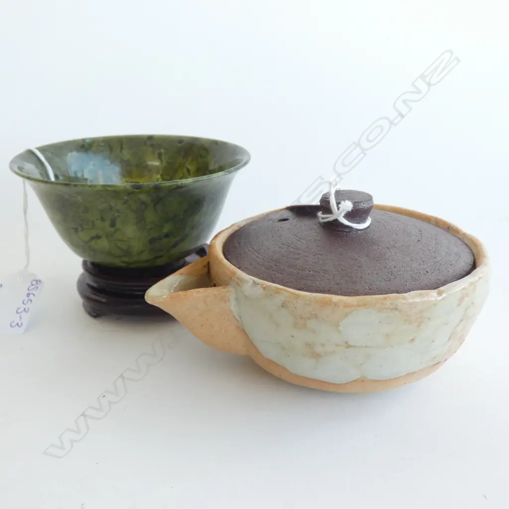 SM JADE BOWL (DIA 100MM) w STAND & TEAPOT  Image 1++