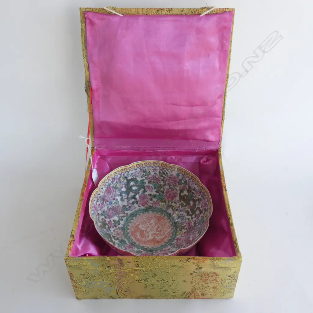 CHINESE EGGSHELL PORCELAIN FAMILLE ROSE BOWL 250mm dia (AF) w. STAND, BOXED Image 1++