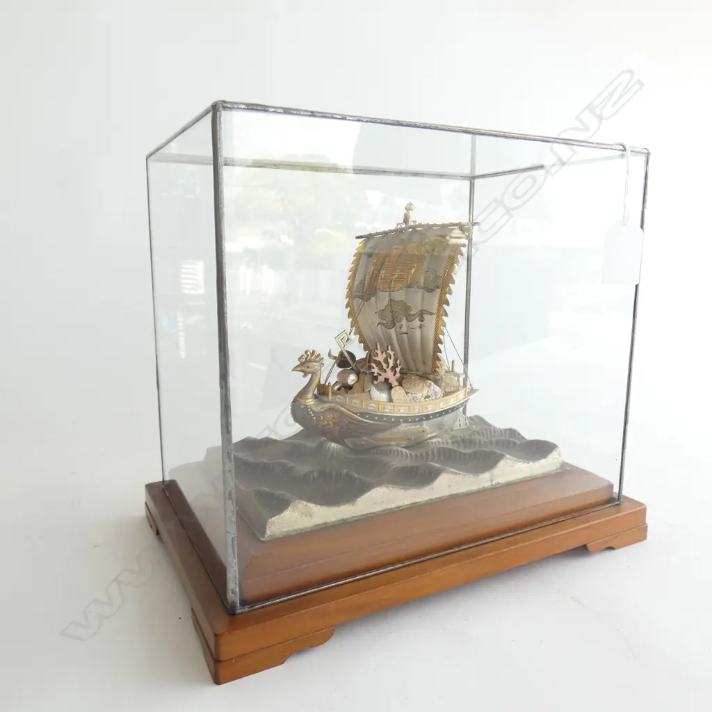 SILVER TREASURE SHIP IN GLASS DISPLAY CASE Image 1++