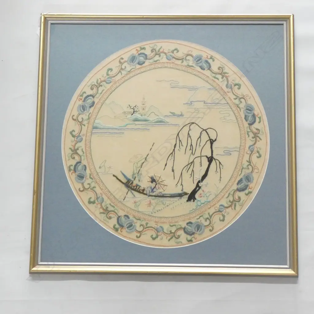 EMBROIDERED ORIENTAL PANEL 480mm dia, FRAMED Image 1++