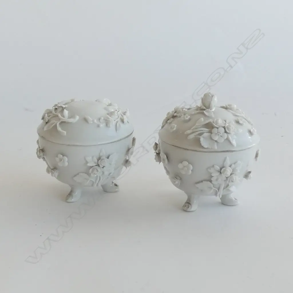 PAIR 19TH C GERMAN BLANC DE CHINE LIDDED ORNATE DISHES Image 1++