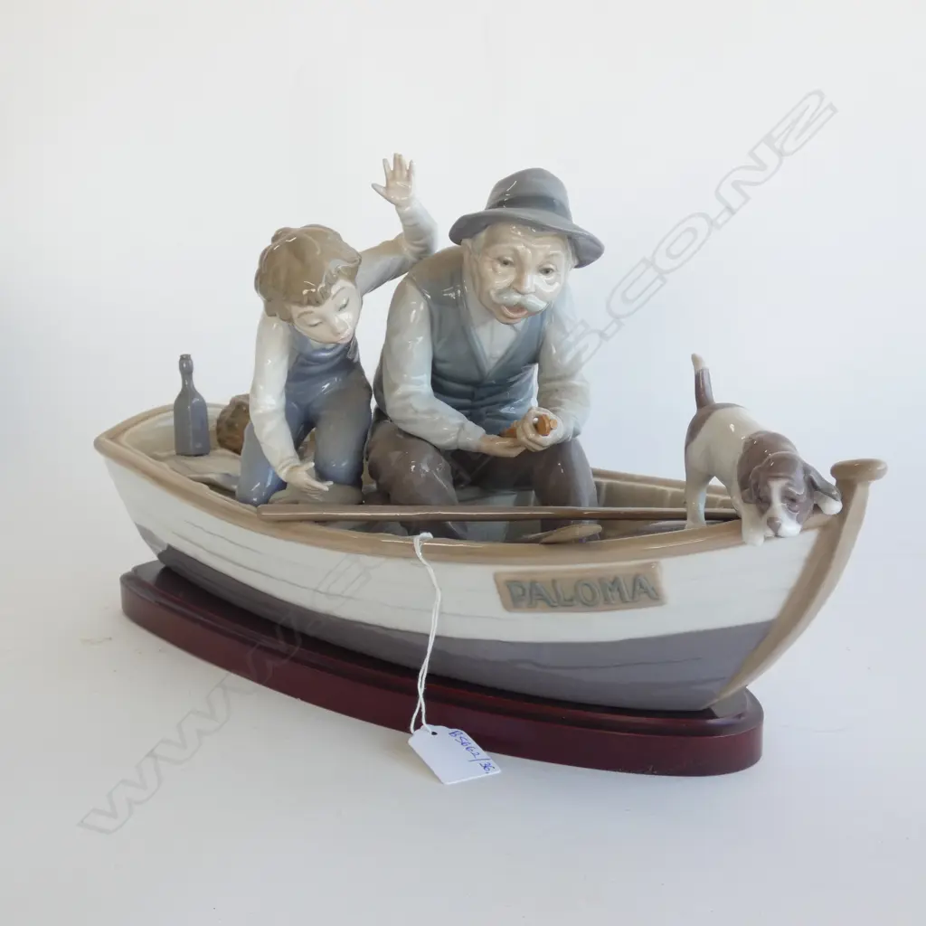 LLADRO 'FISHING WITH GRAMPS' #5215 L.400mm ON STAND / FISHING ROD AF Image 1++