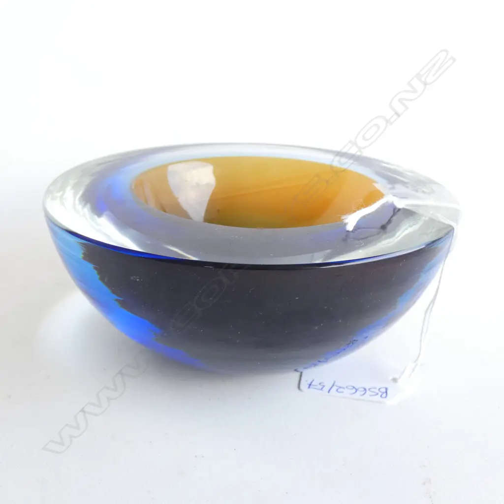 MURANO GLASS BOWL 135mm dia Image 1++