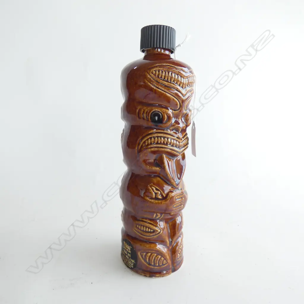 CROWN LYNN TI TOKI BOTTLE  BROWN GOOD COND. SCREW TOP  LABELED 250mm    Image 1++