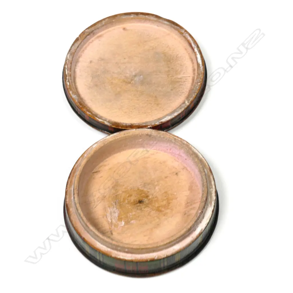 Tartan Ware McBeth Tartan Circular Single Stamp Box. Image 1++