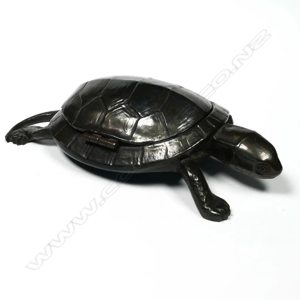 Novelty Large Cast Metal Double Stamp Compartment in the shape of a Turtle, Image 1++