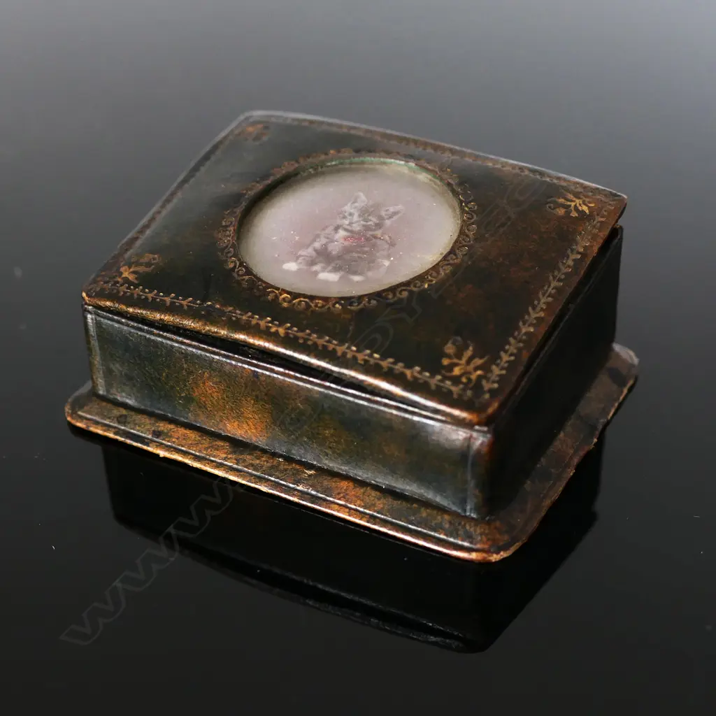 Brown Leather Single Postage Stamp Compartment Image 1++
