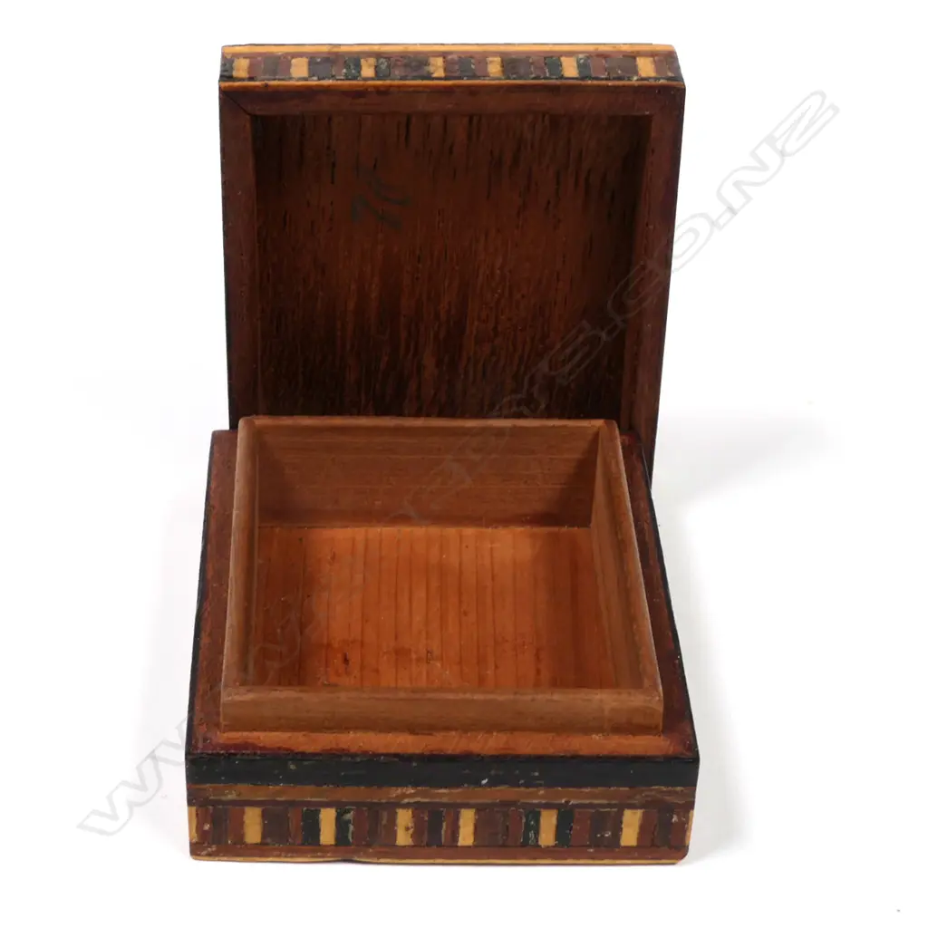 Tunbridge Ware Single Compartment Postage Stamp Box, Image 1++