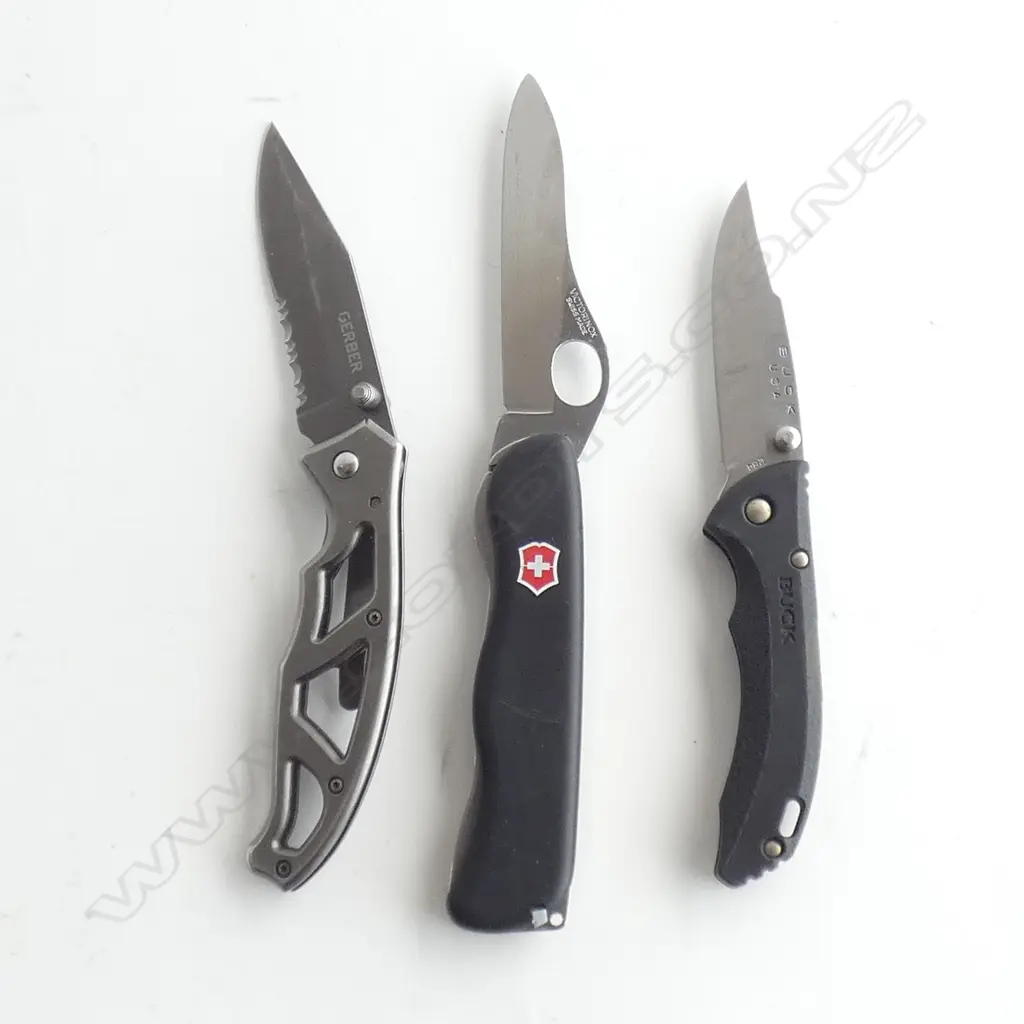 3 POCKET KNIVES - VICTORINOX, BUCK, GERBER Image 1++
