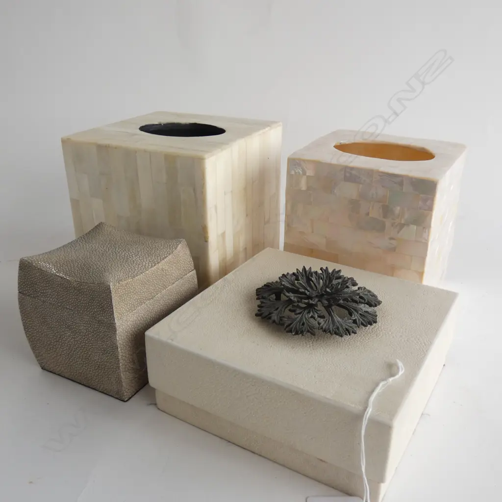 2 FAUX SHAGREEN LIDDED BOXES + 2 TISSUE BOX COVERS Image 1++