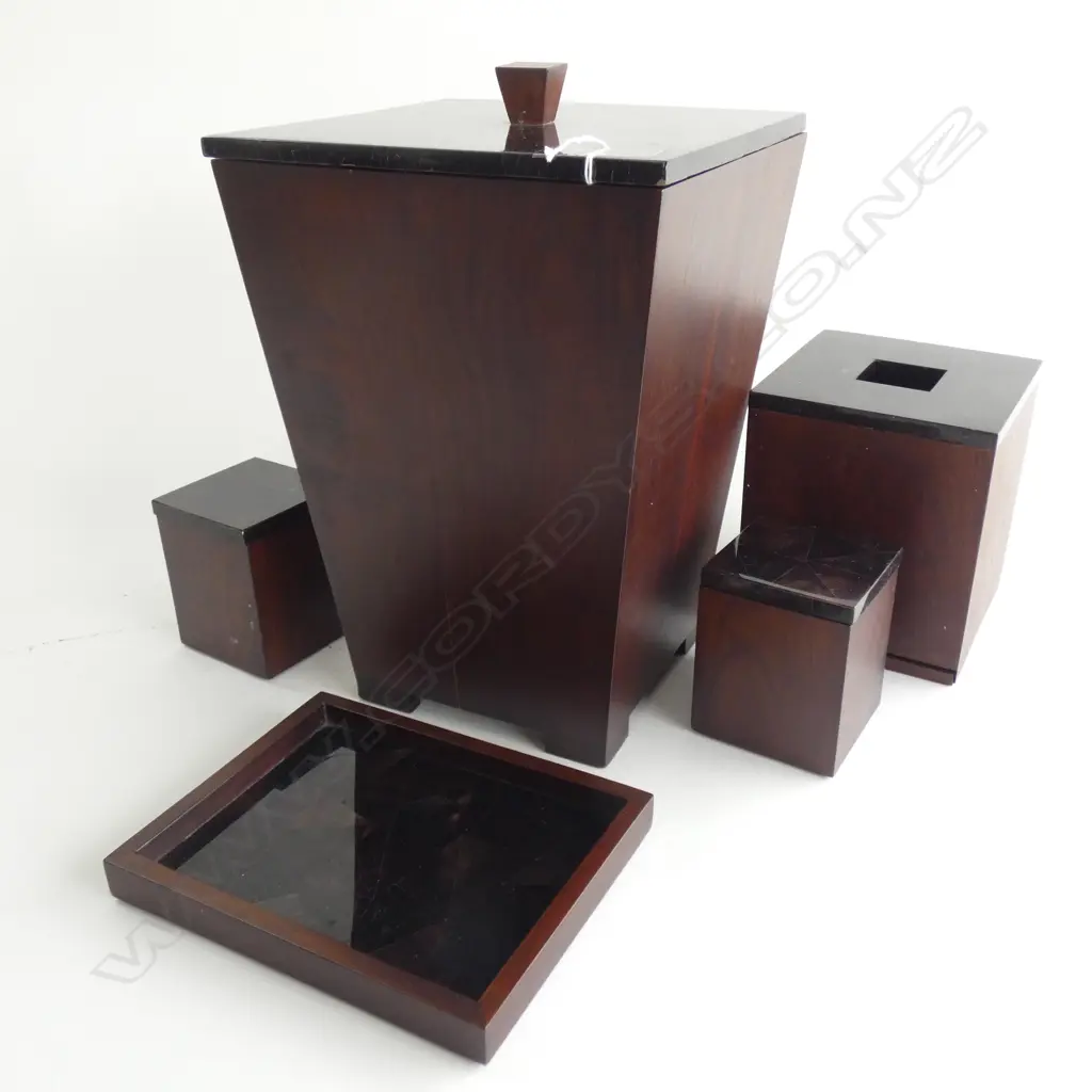 5 PCE DESK SET; LIDDED BIN H.330mm, 2 LIDDED BOXES, SMALL TRAY + TISSUE BOX Image 1++