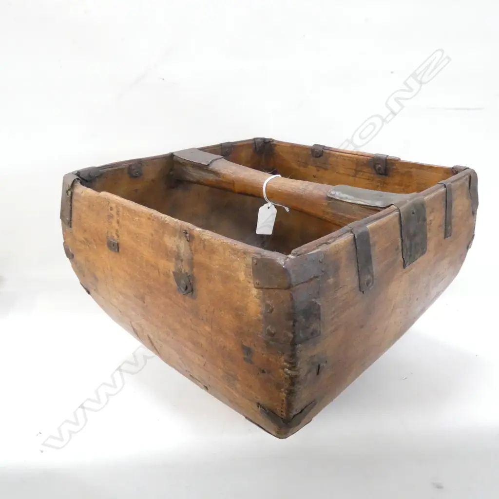 VINTAGE WOODEN BOX w. IRON DETAILING 340mm sq + PIANO ROLL Image 1++