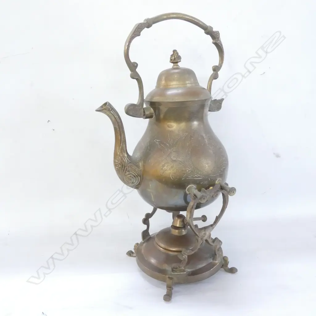 BRASS SPIRIT KETTLE Image 1++