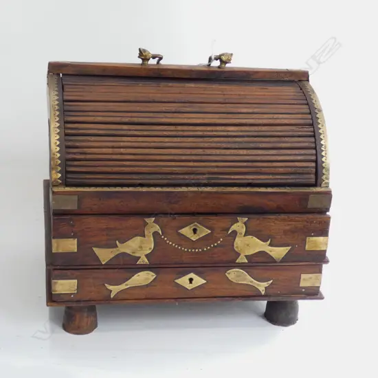 SMALL TEAK ROLL TOP BOX W.320mm