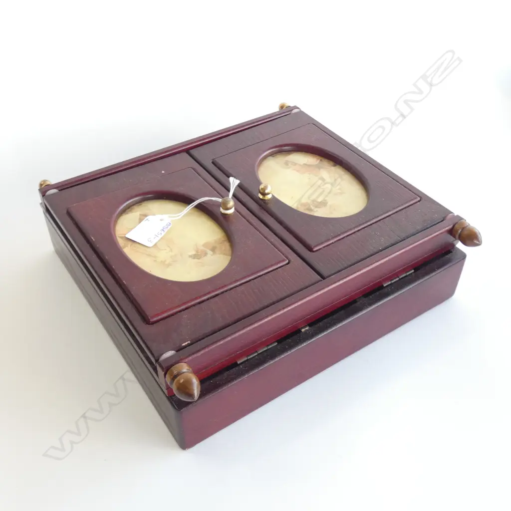 WOODEN JEWELLERY BOX WITH MIRROR  265 X 260MM & RED VINYL JEWELLERY BOX W KEY L 280MM Image 1++