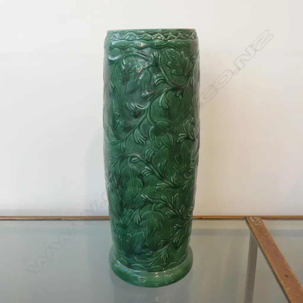 ARNELS POTTERY GREEN GLAZED POTTERY UMBRELLA STAND C1974 H 550MM Image 1++